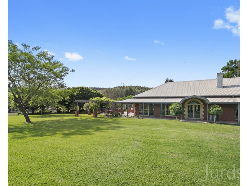 465 Sandy Creek Road, Mount Vincent NSW 2323