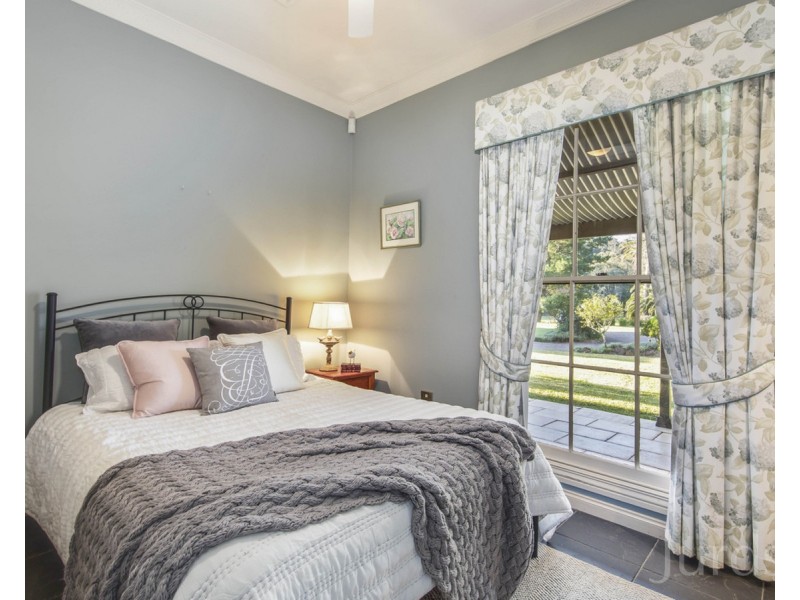 465 Sandy Creek Road, Mount Vincent NSW 2323