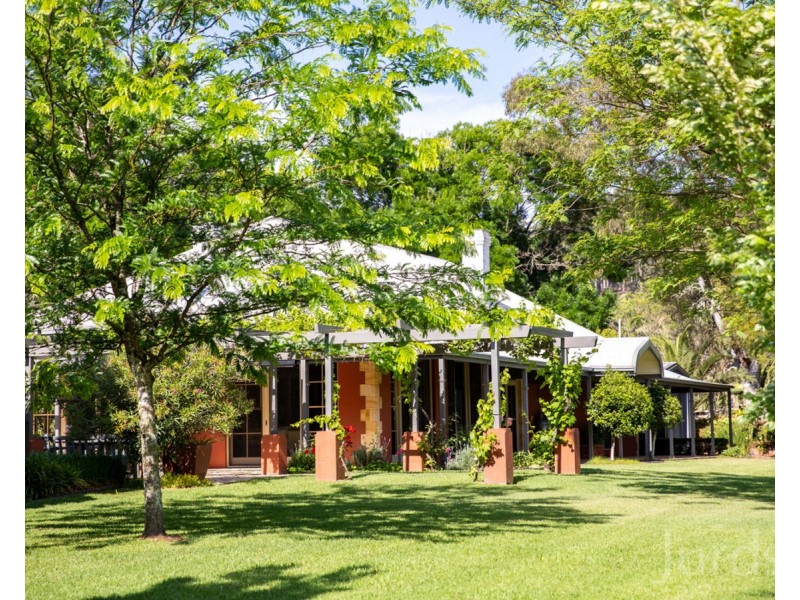 465 Sandy Creek Road, Mount Vincent NSW 2323