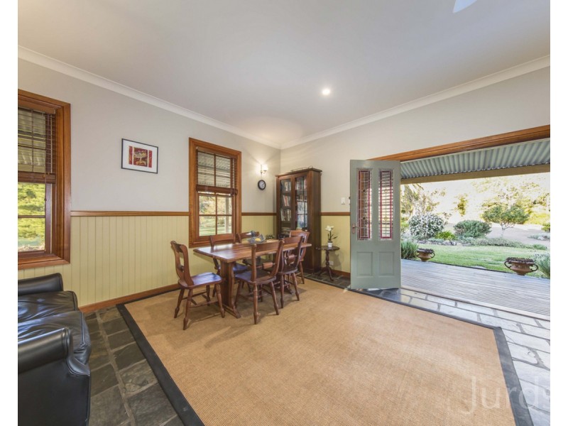 465 Sandy Creek Road, Mount Vincent NSW 2323