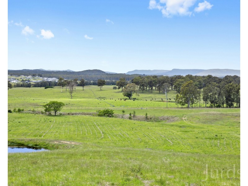 86 Hayes Road, Millfield NSW 2325