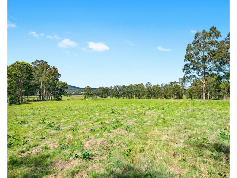 86 Hayes Road, Millfield NSW 2325