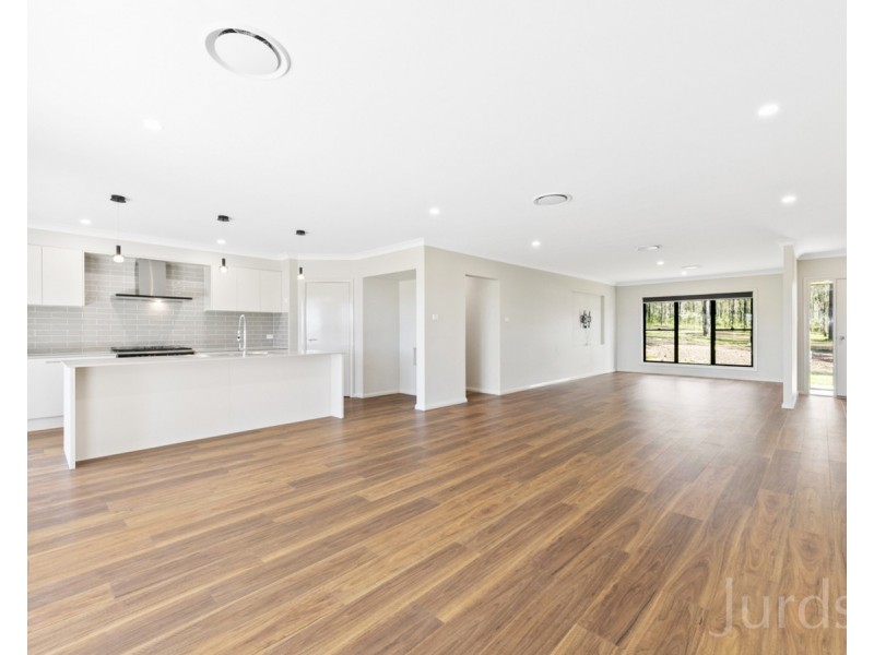 28B The Ballabourneen, Lovedale NSW 2325