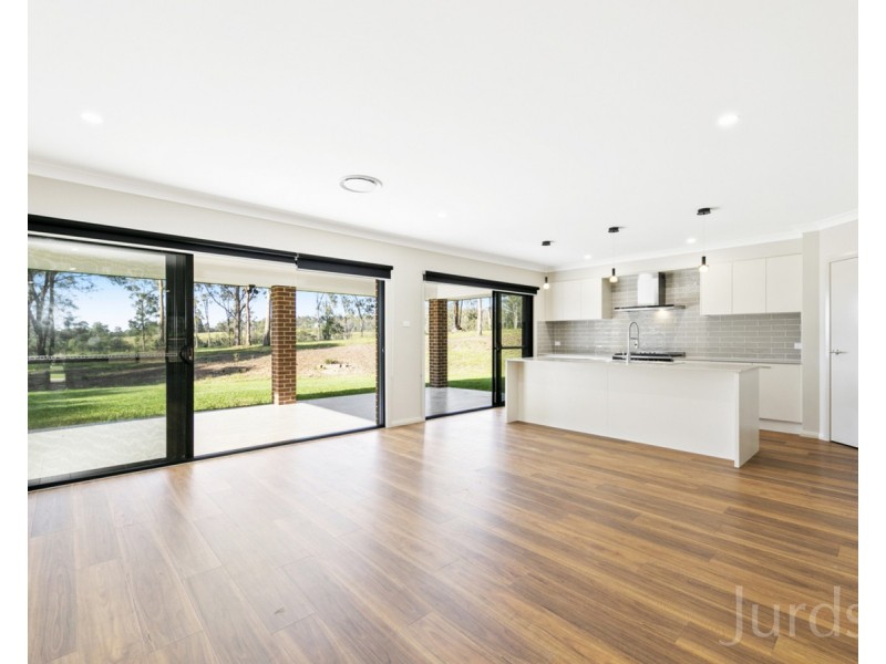 28B The Ballabourneen, Lovedale NSW 2325