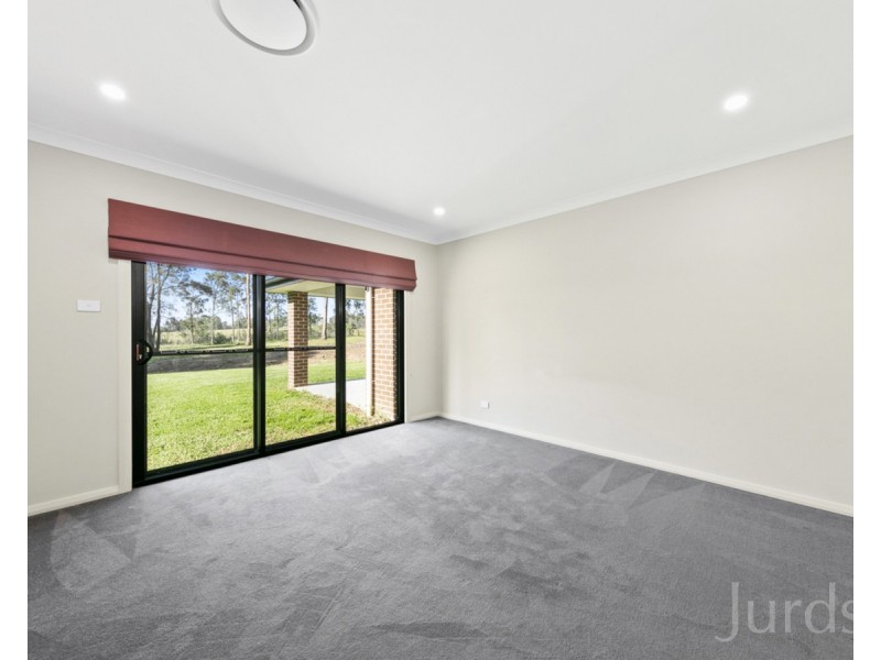 28B The Ballabourneen, Lovedale NSW 2325