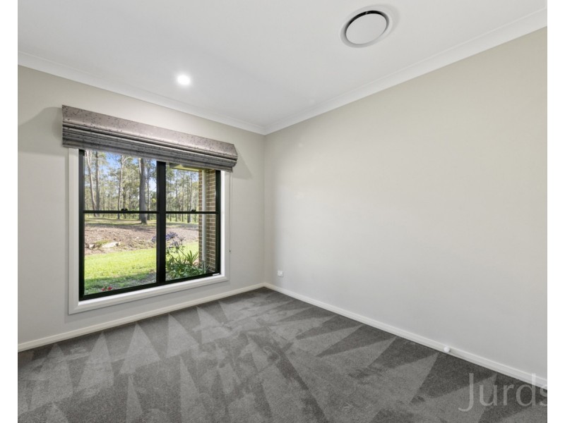 28B The Ballabourneen, Lovedale NSW 2325