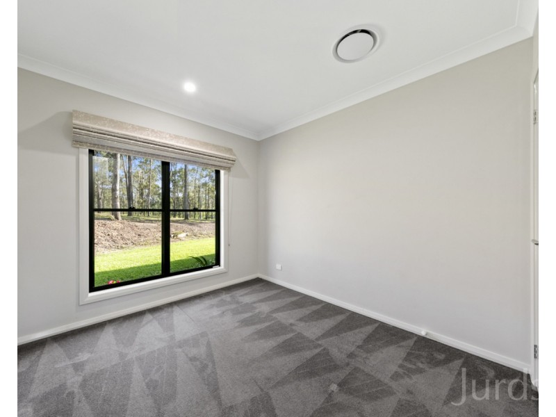 28B The Ballabourneen, Lovedale NSW 2325
