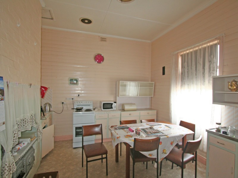 43 Branxton Street, Greta NSW 2334