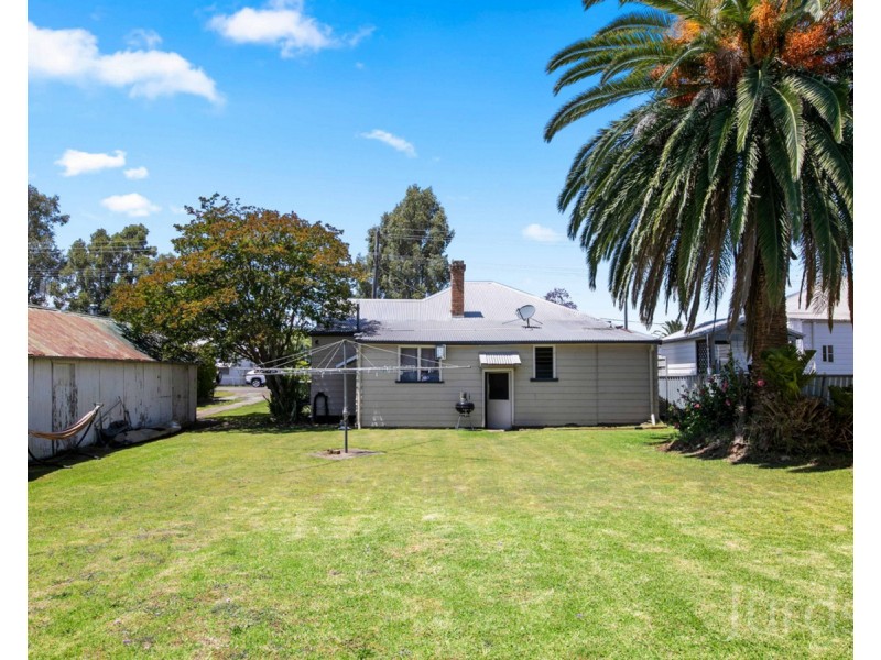 16 Catherine Street, Cessnock NSW 2325