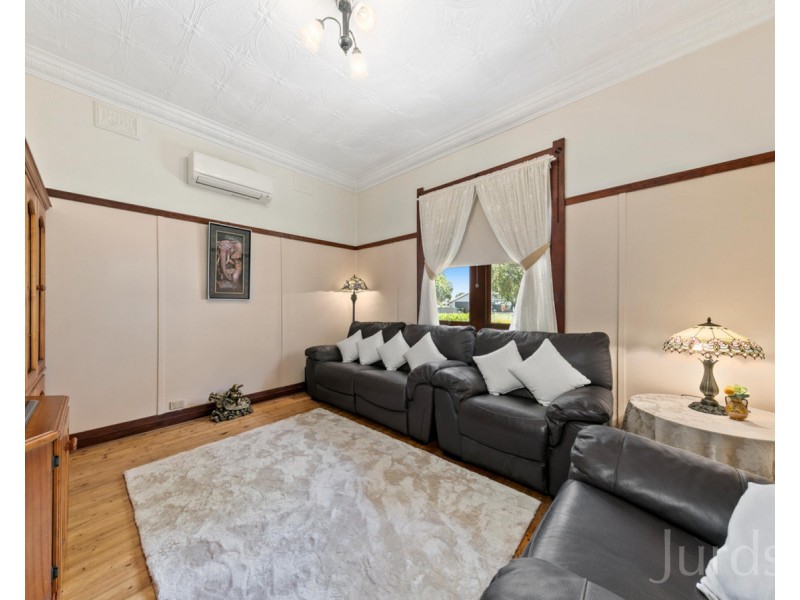 19 Condon Avenue, Cessnock NSW 2325