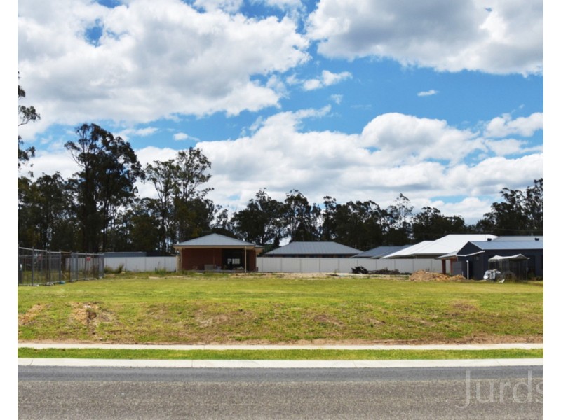 27 South Street, Ellalong NSW 2325