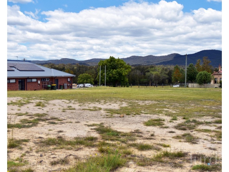 27 South Street, Ellalong NSW 2325