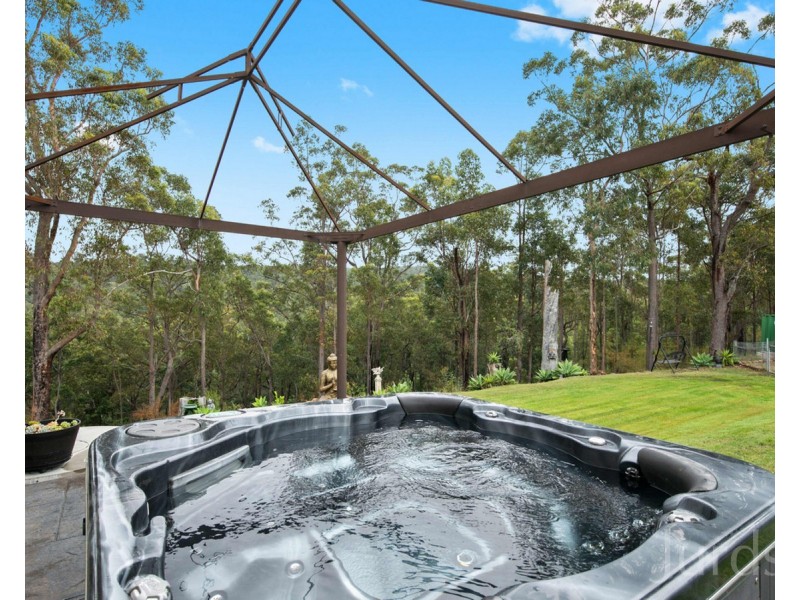 708 Lake Road, Elrington NSW 2325