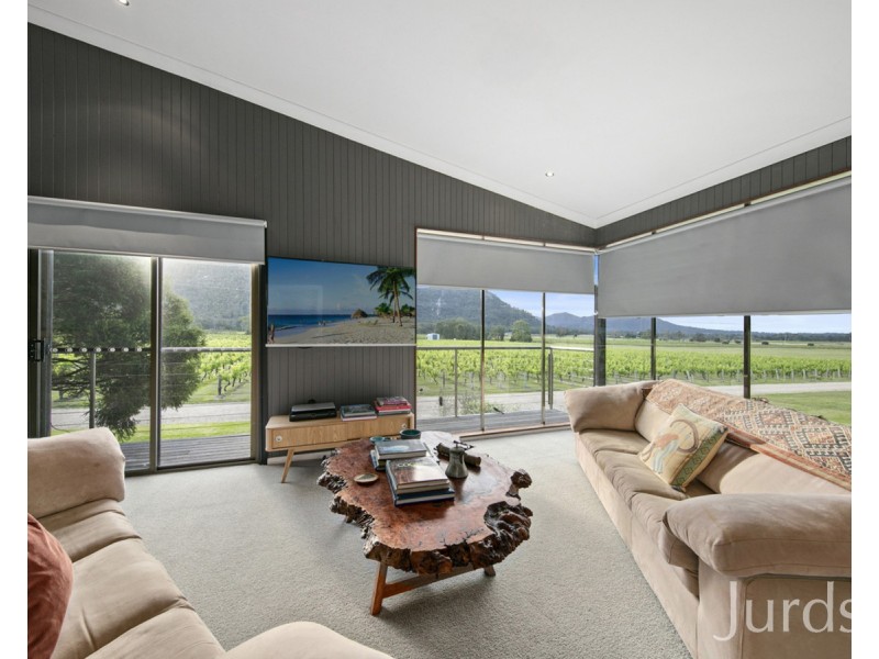 390 Milbrodale Road, Fordwich NSW 2330