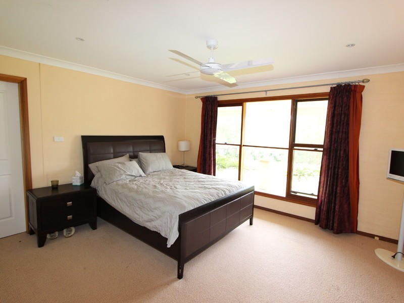 738 Wollombi Road, Broke NSW 2330