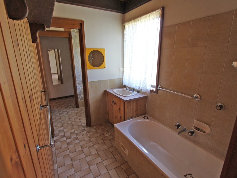 27 White Street, Greta NSW 2334