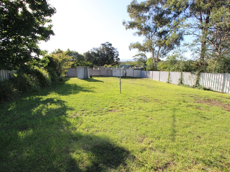67 Desmond Street, Cessnock NSW 2325