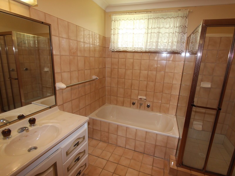 8 Hallam Street, Cessnock NSW 2325