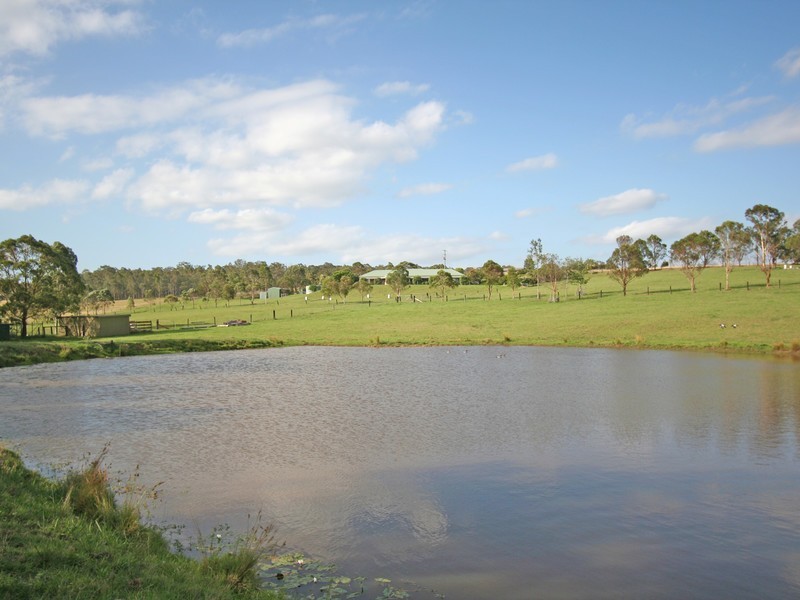 642 Wollombi Road, Bishops Bridge NSW 2326