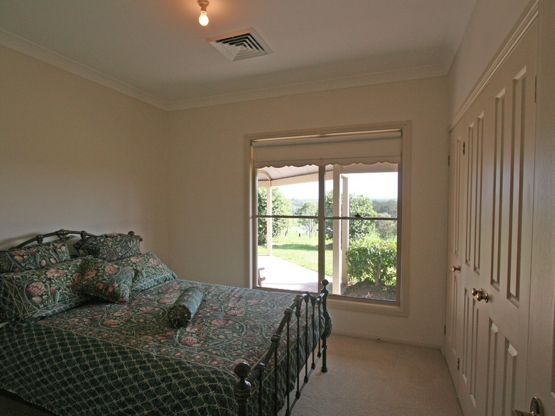 642 Wollombi Road, Bishops Bridge NSW 2326
