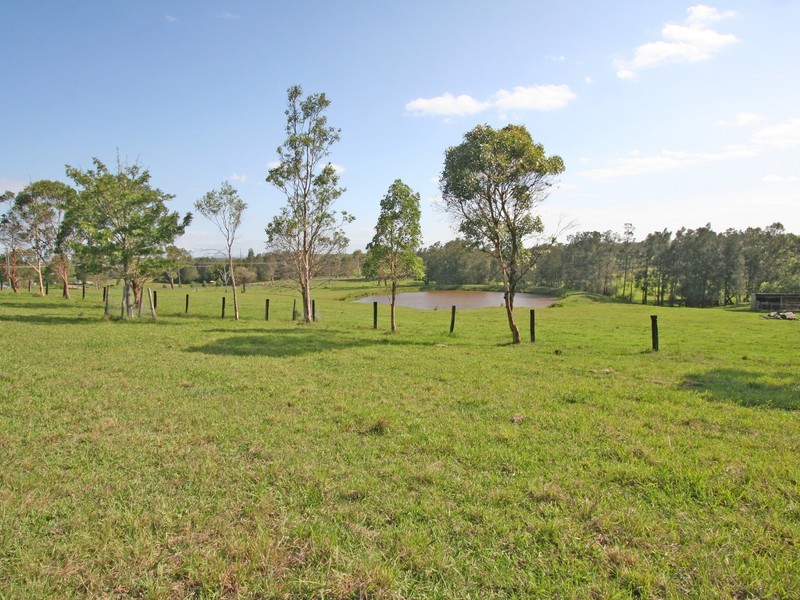 642 Wollombi Road, Bishops Bridge NSW 2326