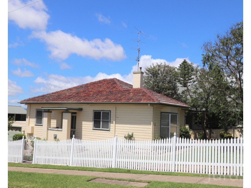13 View Street, Cessnock NSW 2325