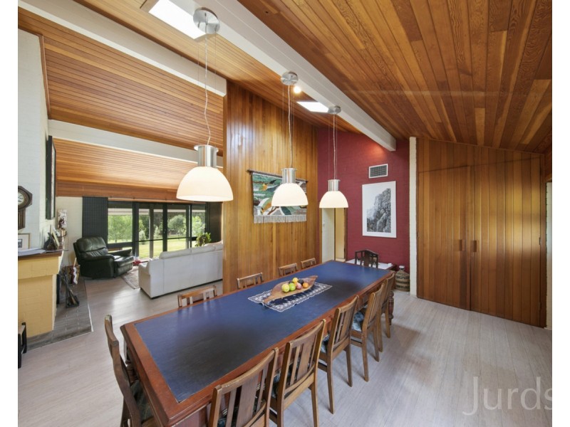 27 Richardson Road, Lovedale NSW 2325