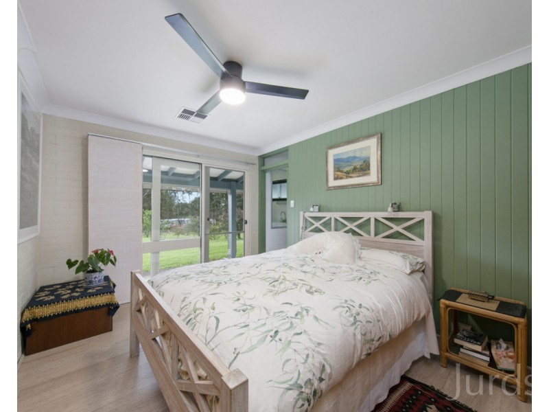 27 Richardson Road, Lovedale NSW 2325