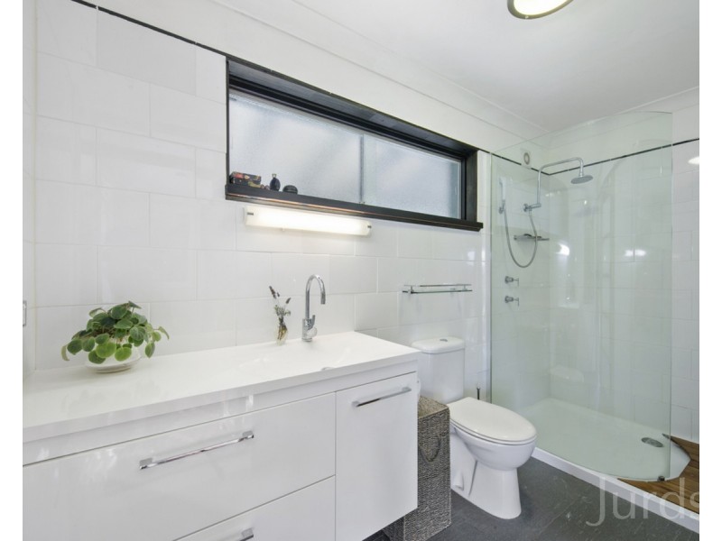 27 Richardson Road, Lovedale NSW 2325