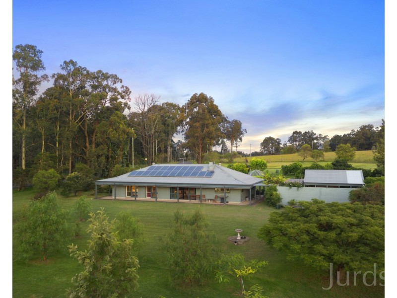 27 Richardson Road, Lovedale NSW 2325