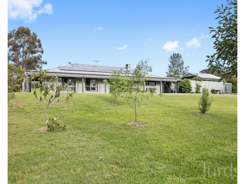27 Richardson Road, Lovedale NSW 2325