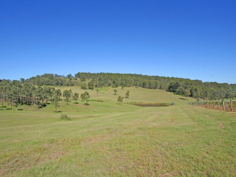 87 Camp Road, Lovedale NSW 2325
