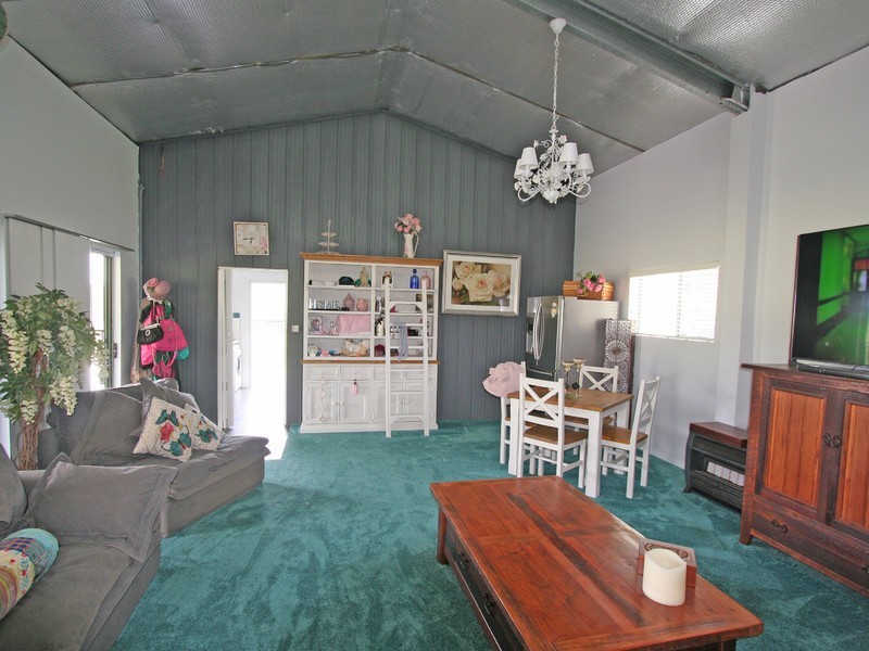 87 Camp Road, Lovedale NSW 2325