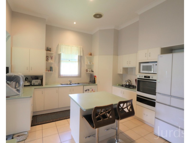 7 Jeffries Street, Kearsley NSW 2325