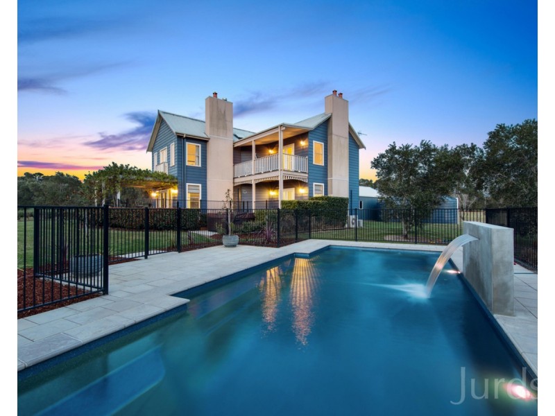 77 Wilderness Road, Lovedale NSW 2325