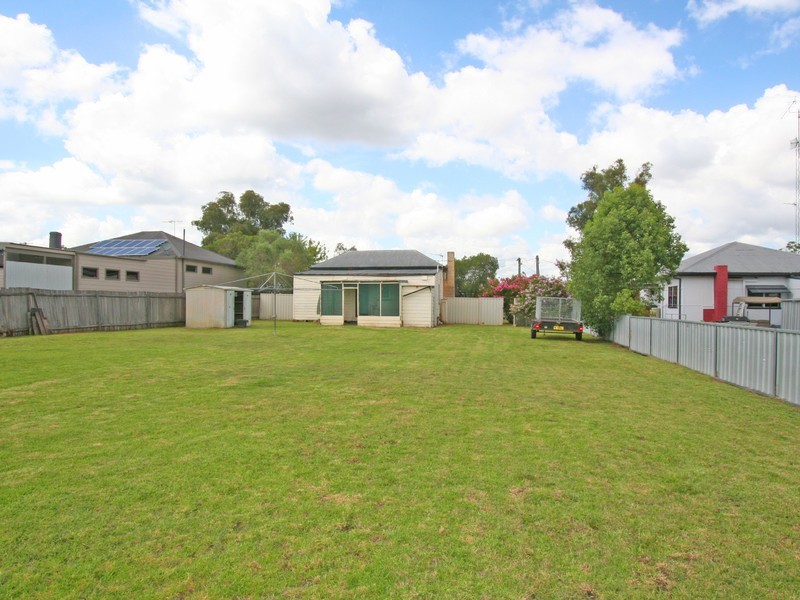 48 Gordon Avenue, Cessnock NSW 2325