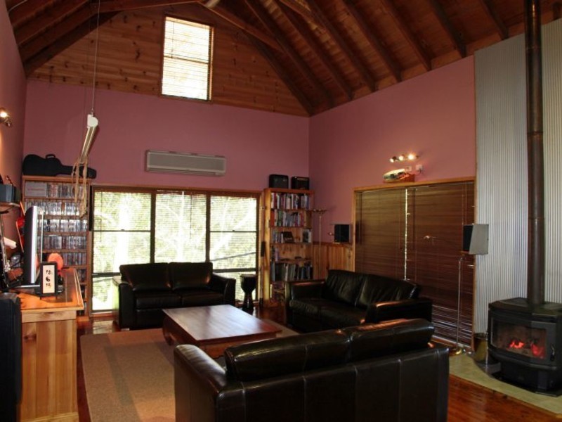 1652 Wollombi Road, Millfield NSW 2325