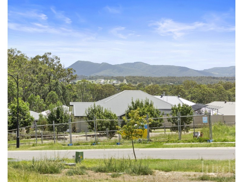 24 Rampling Avenue (Huntlee), North Rothbury NSW 2335