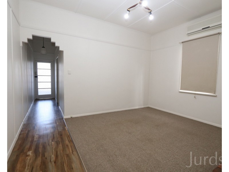 2/53 Cumberland Street, Cessnock NSW 2325