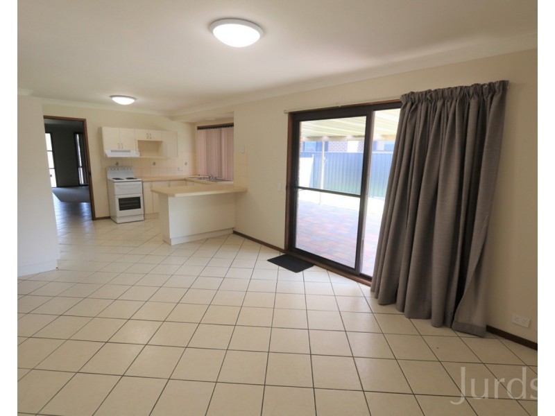 85 Macquarie Avenue, Cessnock NSW 2325