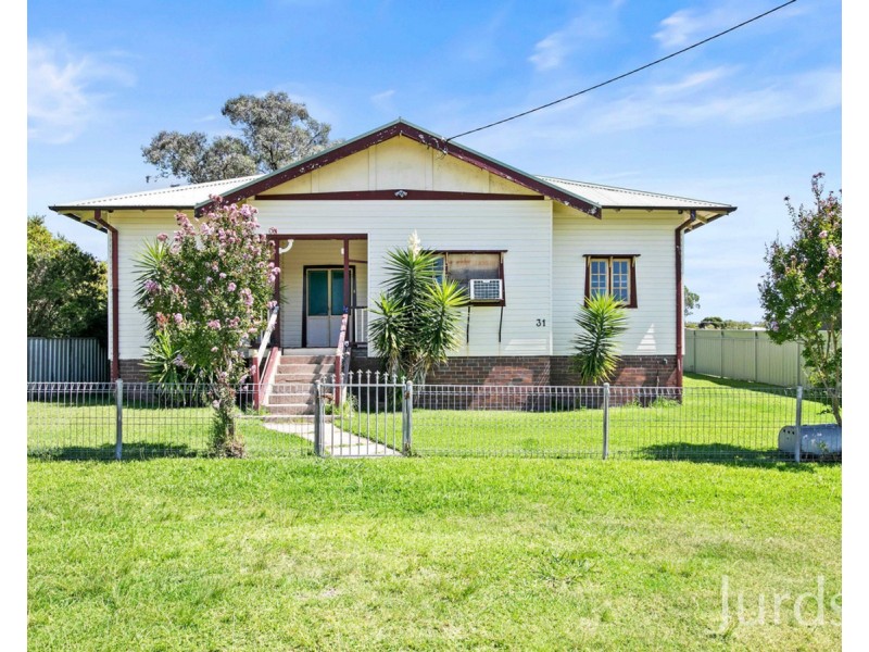 31 Northumberland Street, Neath NSW 2326