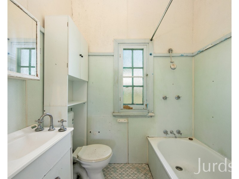 31 Northumberland Street, Neath NSW 2326