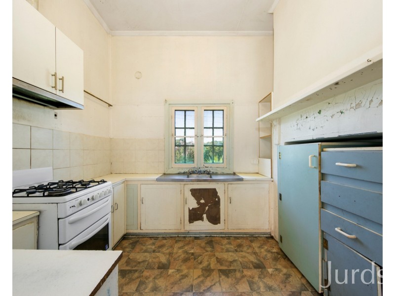 31 Northumberland Street, Neath NSW 2326