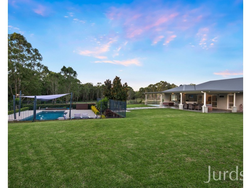 9 Merewether Close, North Rothbury NSW 2335