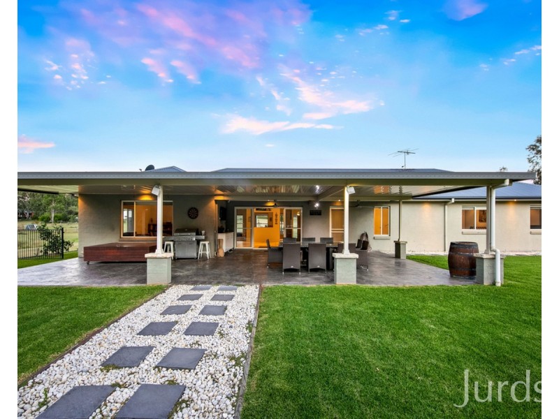 9 Merewether Close, North Rothbury NSW 2335