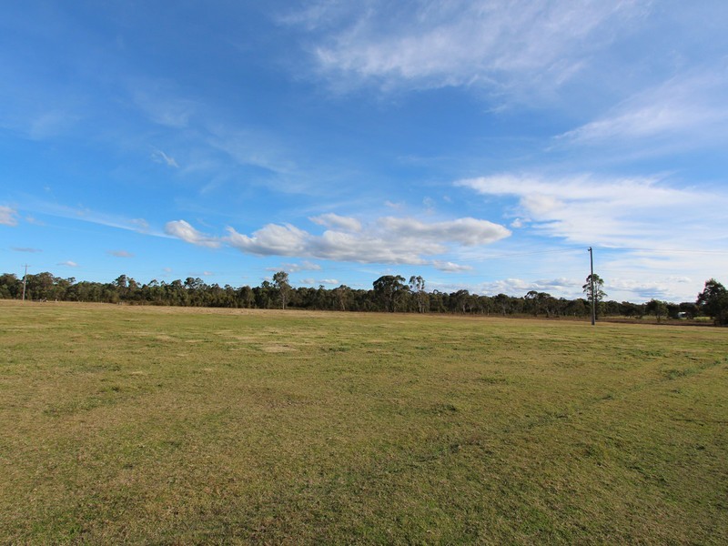 2 / 200/ Quorrobolong Road, Quorrobolong NSW 2325