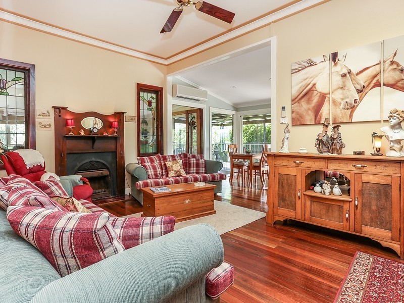 1734 Mount View Rd, Millfield NSW 2325