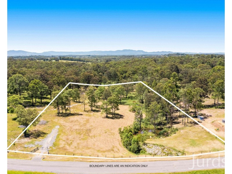 14 Freeman Close (Wattle Ponds), Singleton NSW 2330