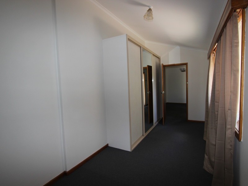 8 Miller Street, Cessnock NSW 2325
