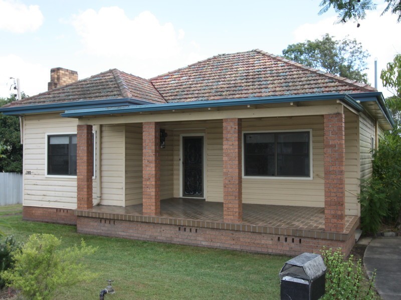 288 Maitland Road, Cessnock NSW 2325